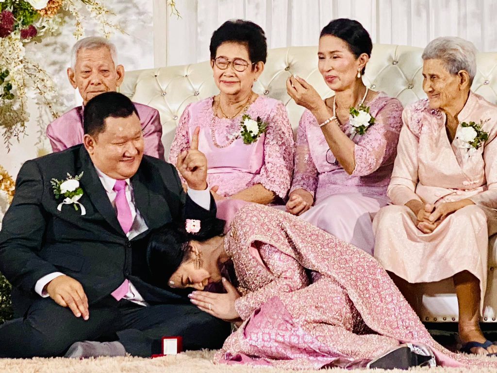 ผู้จัดการของ​ บัวขาว​ บัญชา​เมฆ​ เข้าวิวาห์ กับแฟนสาวที่จังหวัดชุมพร (ชมภาพ)