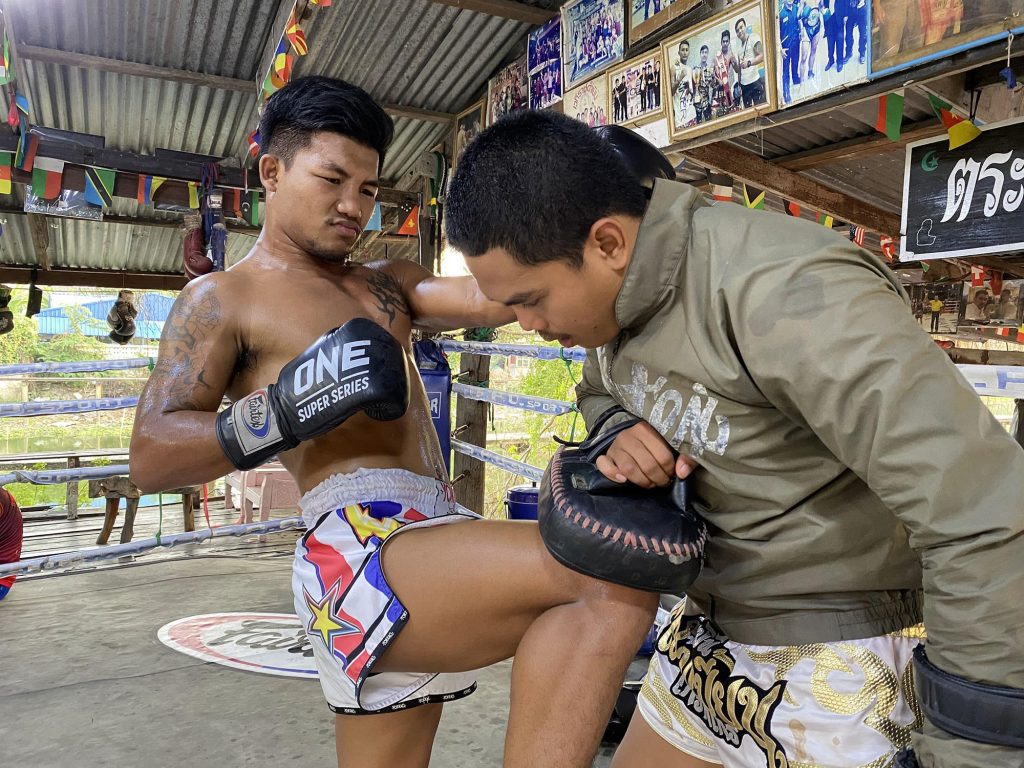รถถัง จิตรเมืองนนท์
